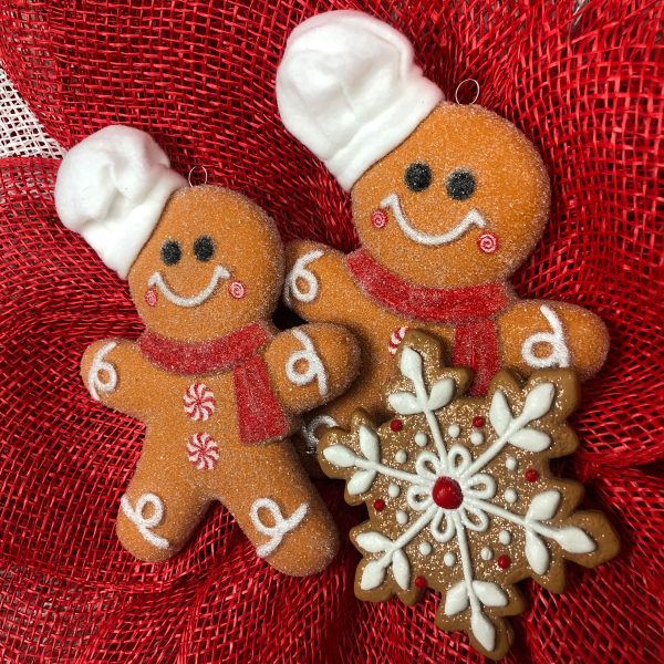 Red and White Petals with Gingerbread Men and Snowflake Center - Image 2